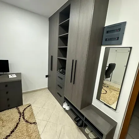 Frankos Apartman Tirana